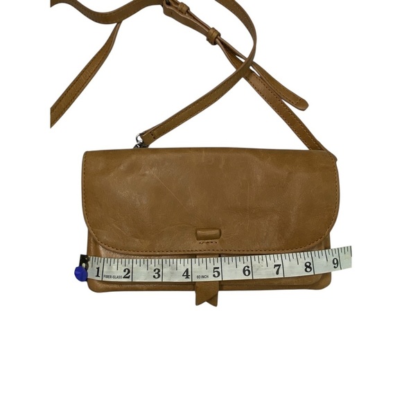 Lucky Brand Tan Leather Crossbody Bag - Picture 7 of 9